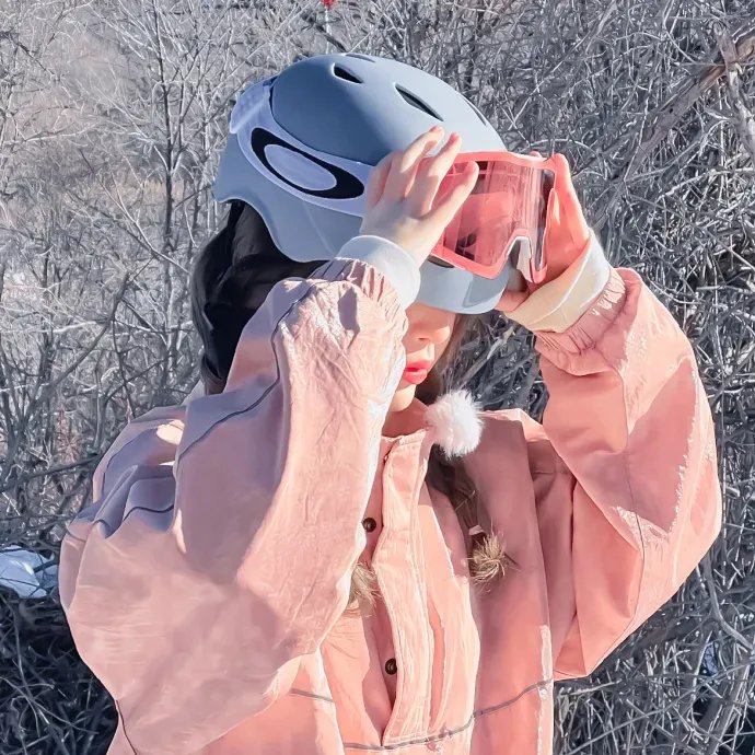 小雁与吴爱丽